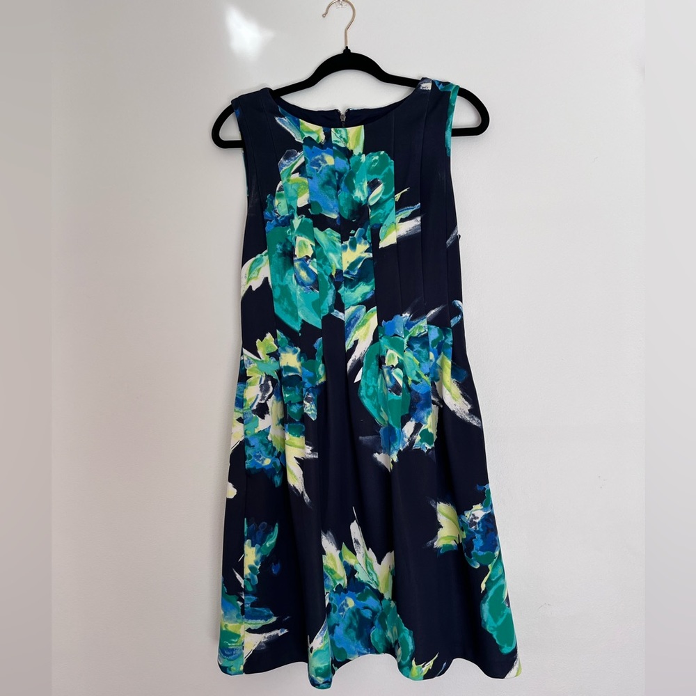 Vince Camuto dress size 12